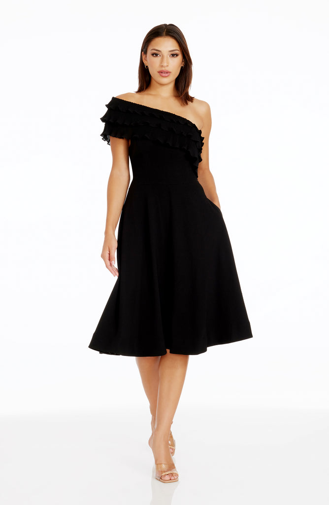 【韓国The tis ダーティス】BASIC SLEEVELESS DRESS_TT4W608BK 韓国The tis ダーティス】BASIC SLEEVELESS DRESS_TT4W608BK