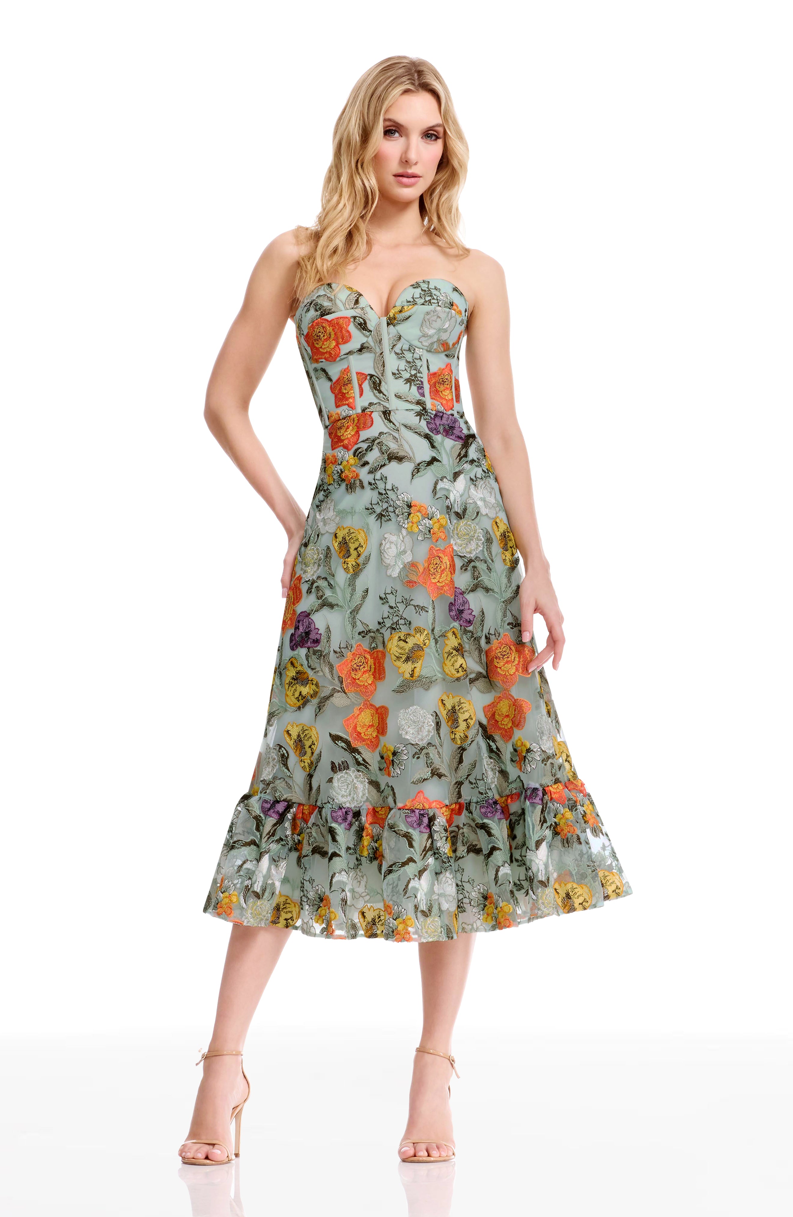 Carina Dress – Dress the Population