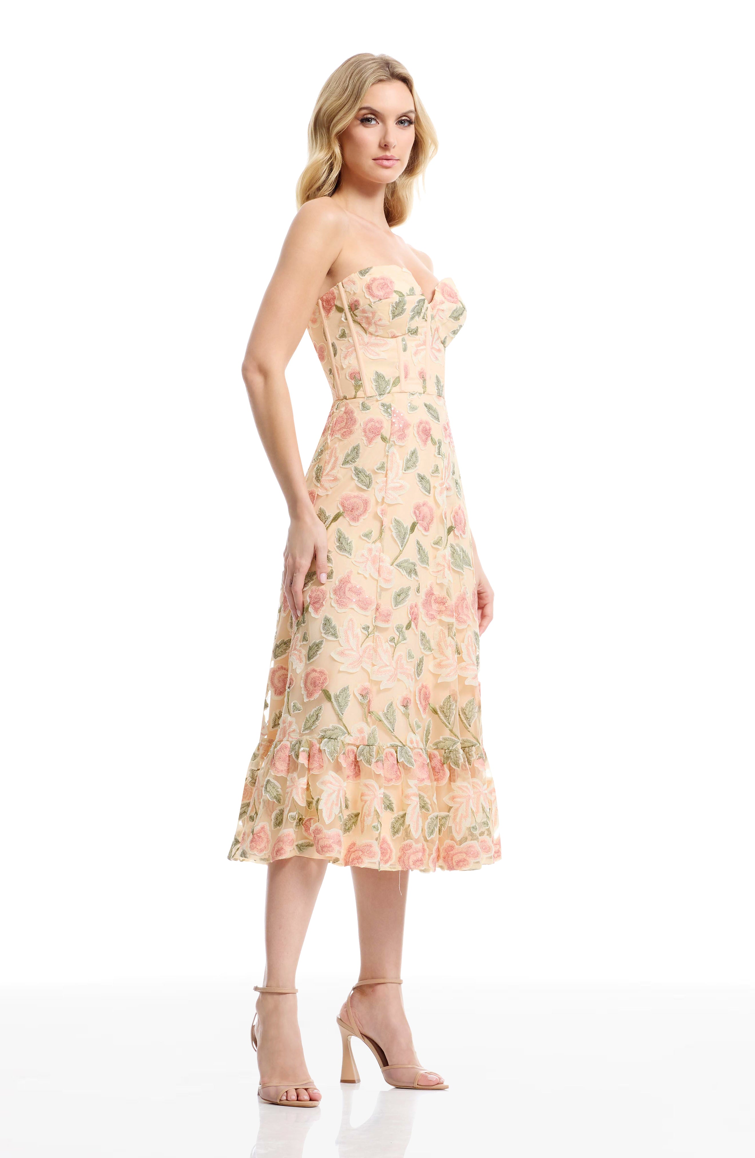 Carina Dress – Dress the Population