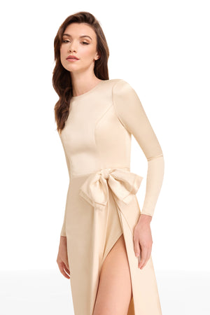 DAPHNE DRESS / CHAMPAGNE