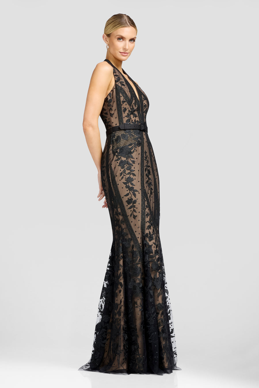 DEVIN GOWN / BLACK-NUDE