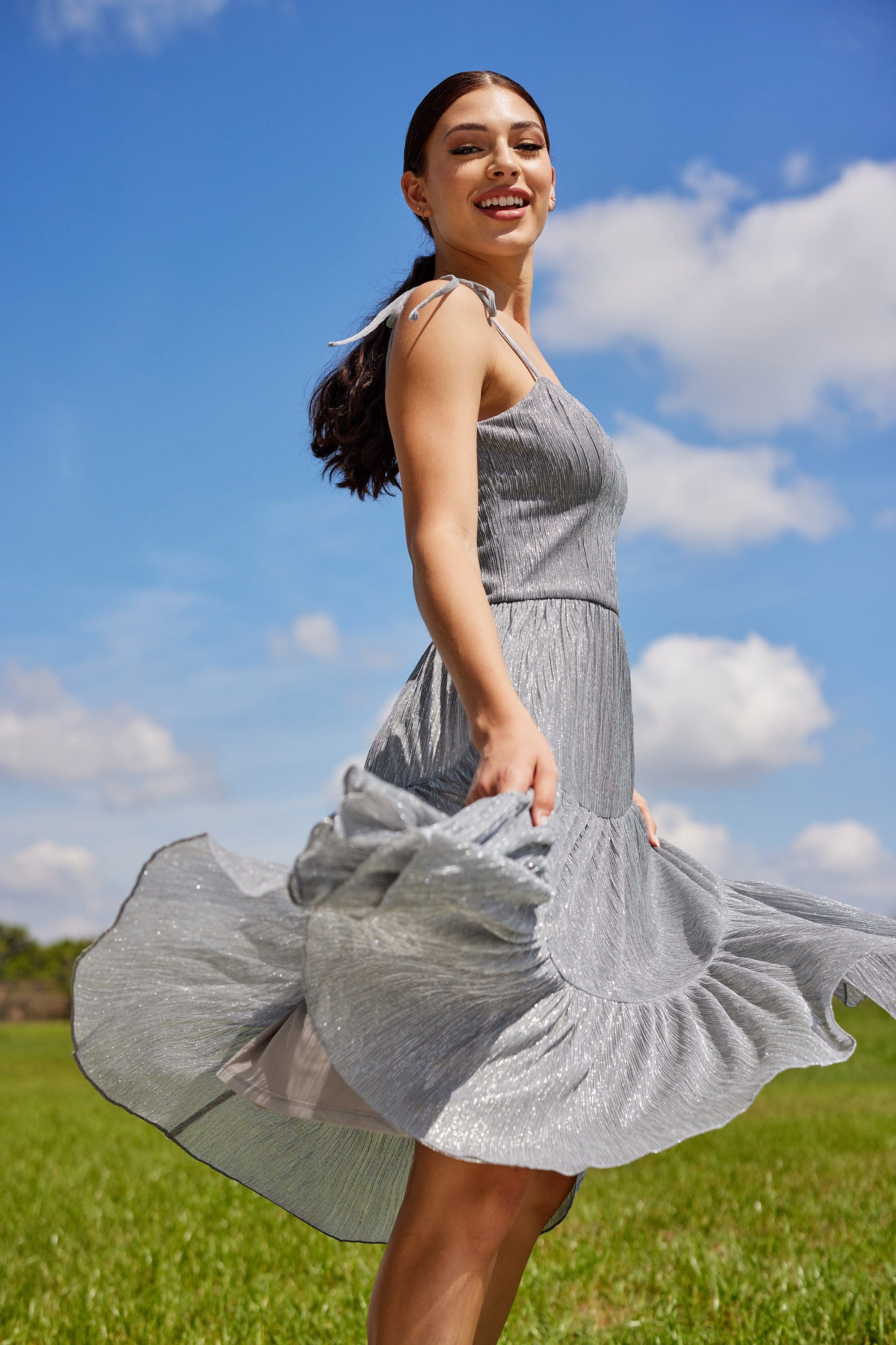Dream Metallic Dress – Dress the Population