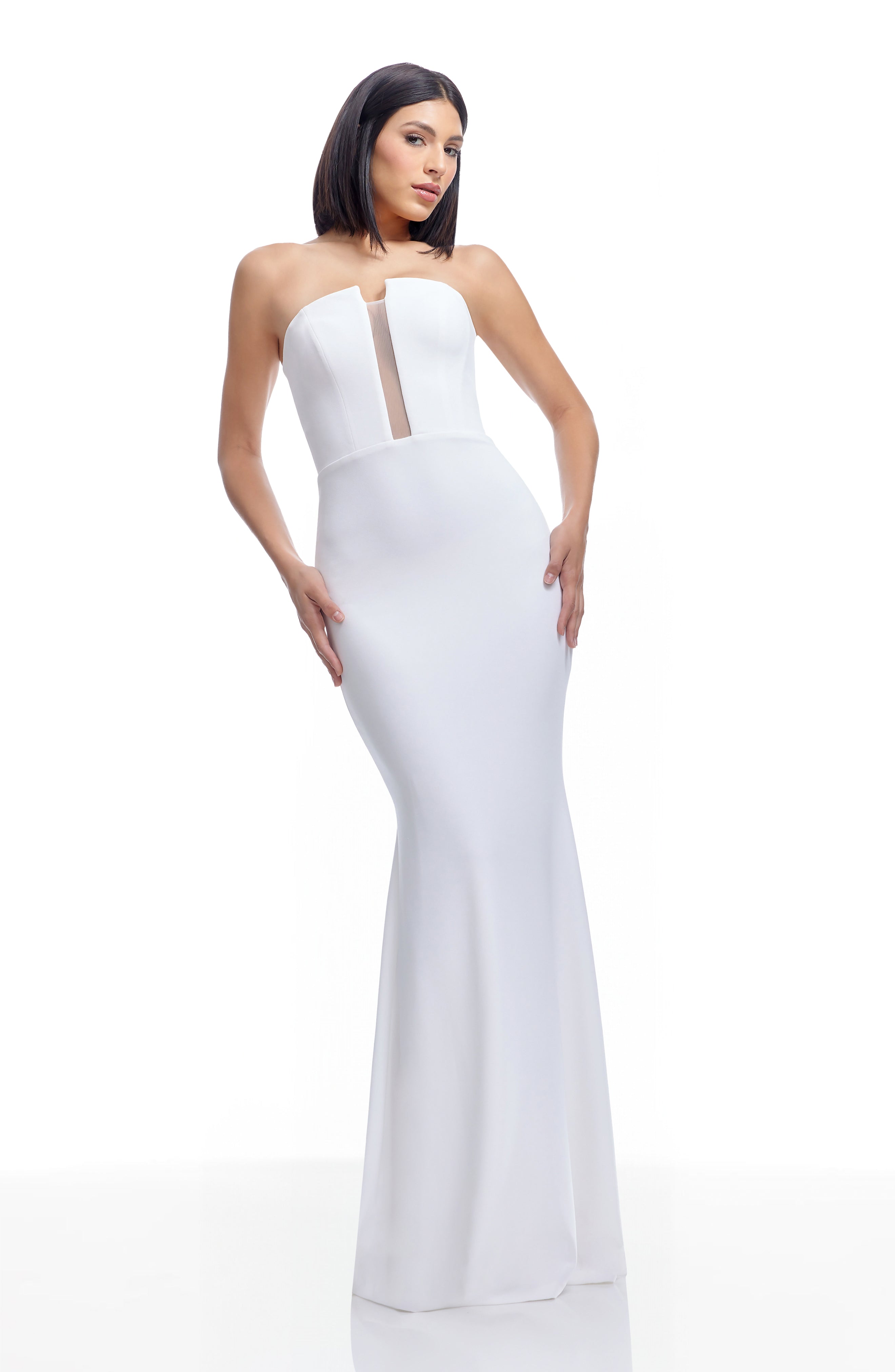 Dress The Population Izzy Strapless Gown - White