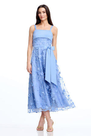 Leona Dress / SKY
