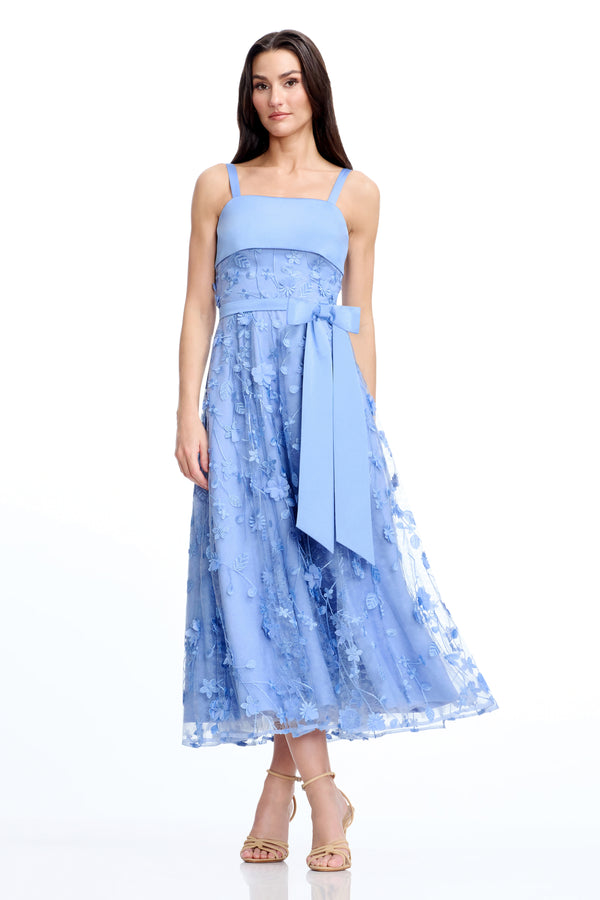Leona Dress / SKY