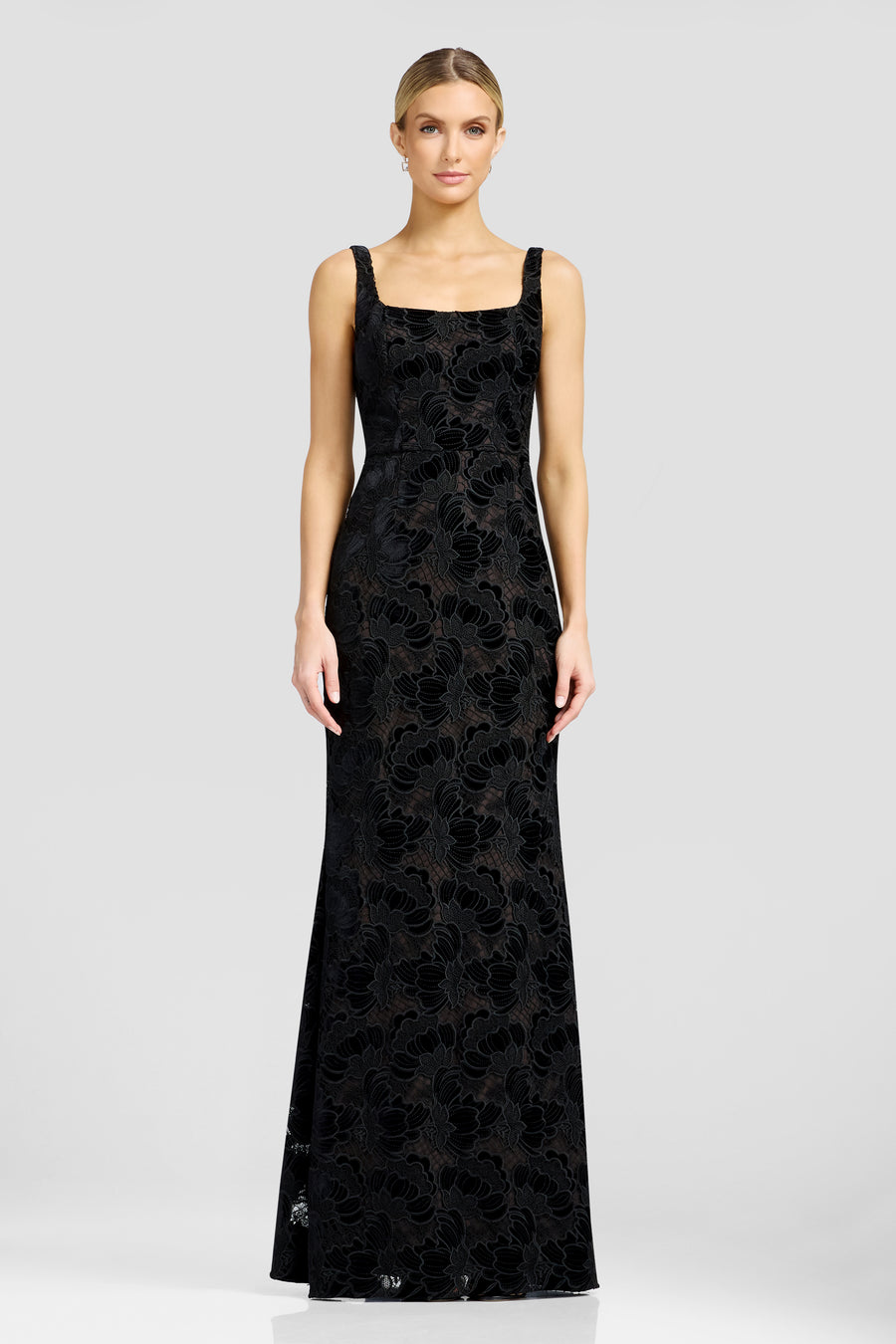 Lorena Gown / BLACK-MOCHA