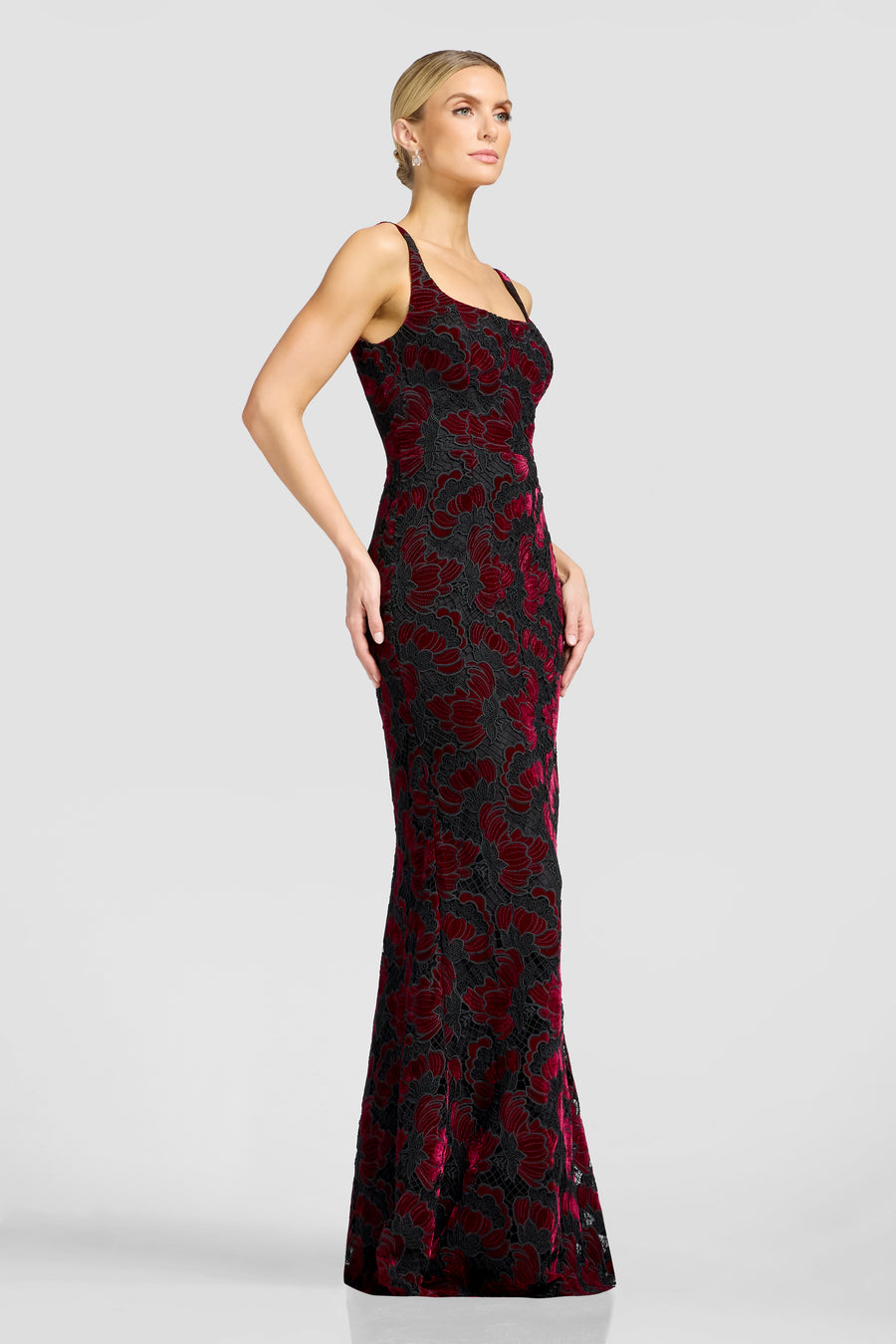 Lorena Gown / BURGUNDY MULTI