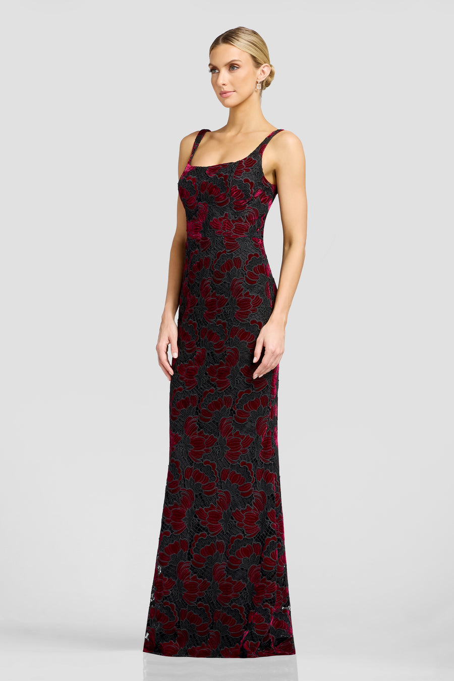 Lorena Gown / BURGUNDY MULTI