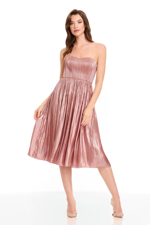 Shop Flattering Fit & Flare Dresses Translation missing: en.general.meta.page Dress the Population Shop Flattering Fit & Flare Dresses Translation missing: en.general.meta.page Dress the Population
